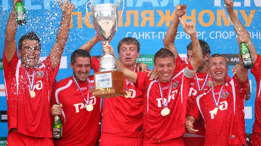 Шестикратный чемпион россии по футболу. Пляжный футбол, Локомотив чемпион.