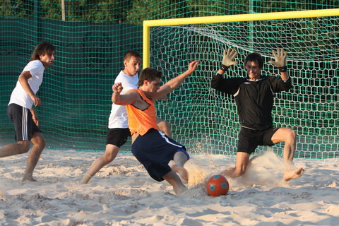 Подопечные Павла Ухова, проигрывая по ходу матча 1:5, тем не менее смогли одержать победу