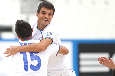 а Казахстан одерживает первую победу...