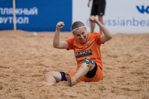 «Кристалл» не допустил осечек, а «Сборная СПб» обошла «Звезду»…